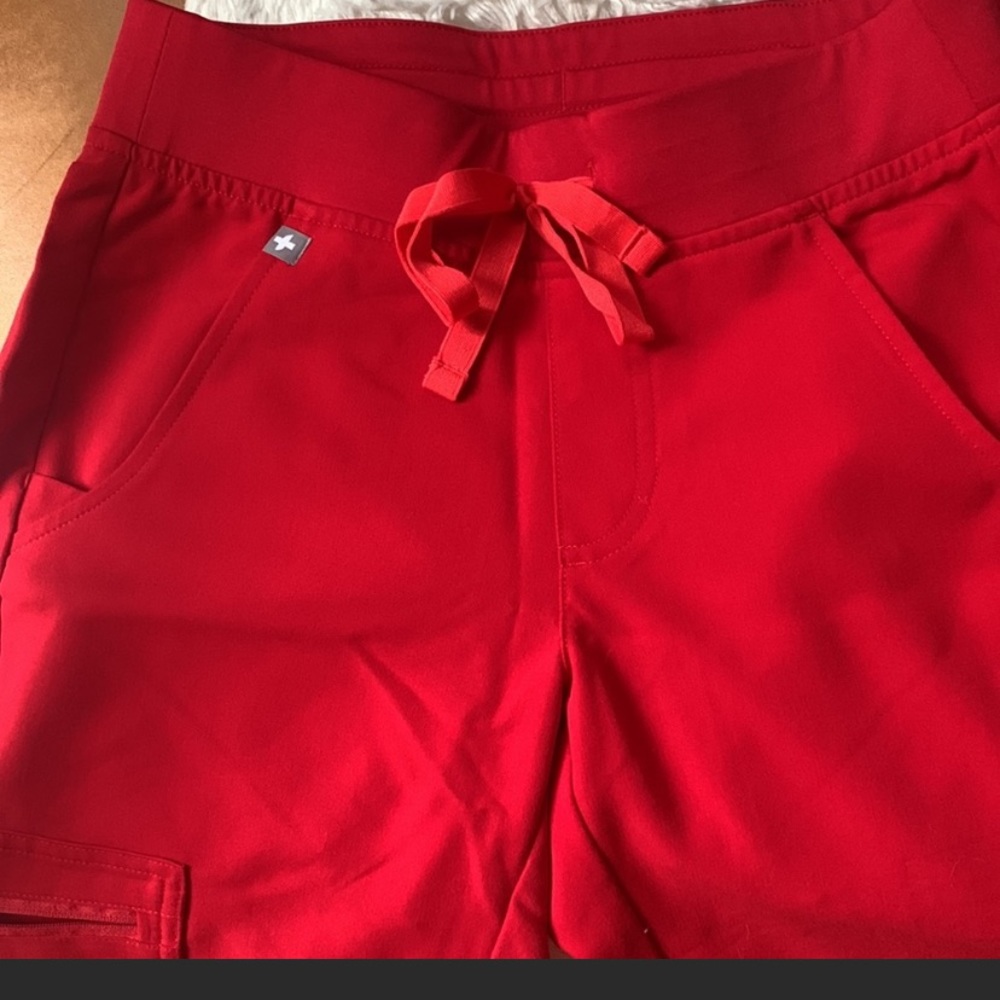 Figs Joggers red size xxs/p